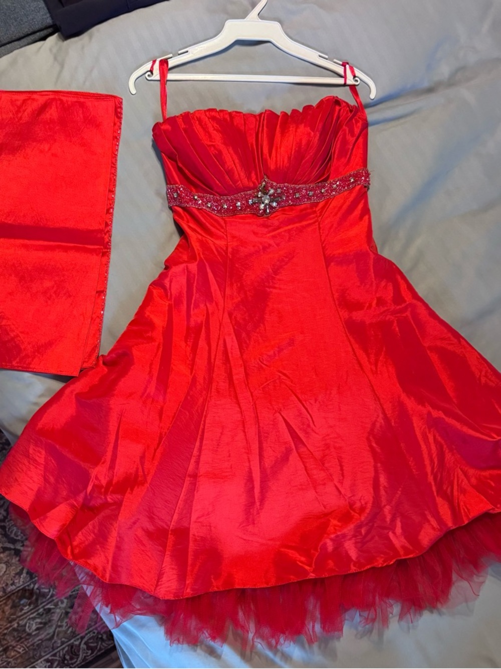 Red Straples Prom or Coctail Dress with Beaded Waist